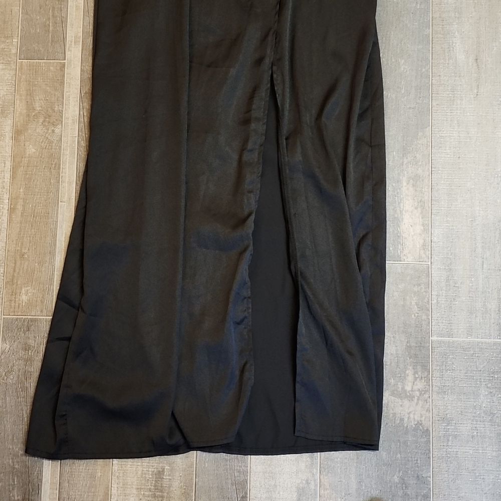 Simplee brand black silky slip dress - Picture 8 of 12